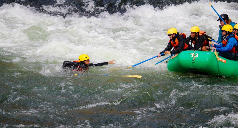 summer rafting program for teens